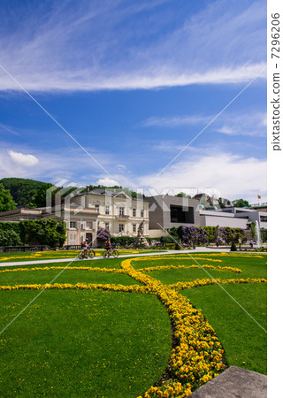 Salzburg Mirabell Garden 7296206