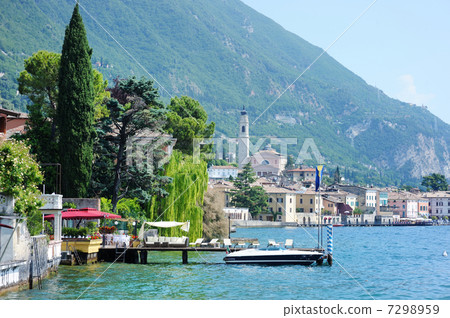 Garda lake, Italy Garda lake, Italy 7298959