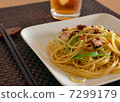 一頓午餐。 7299179