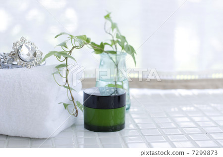 早上化妝品毛巾陽光圖像 7299873