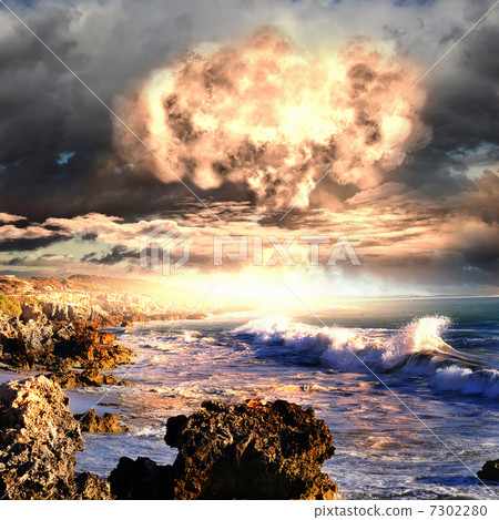 Nuclear explosion in an outdoor setting Nuclear explosion in an outdoor setting 7302280