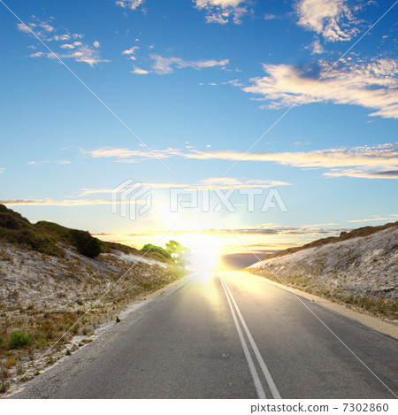 Asphalt road in countryside Asphalt road in countryside 7302860