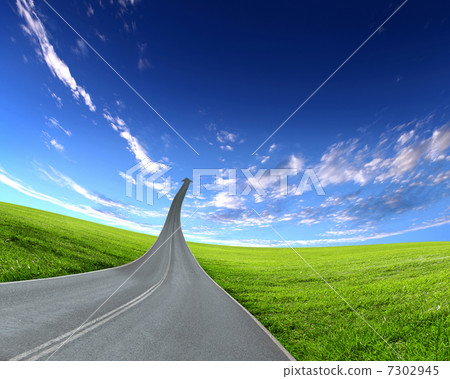 highway road going up 7302945