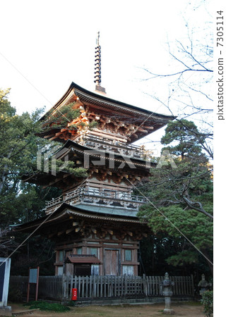 "Sanri Tower" by Yasudaji (Yoshimi Kannon) (Yoshimi-cho Imperial Palace, Higashi-gun, Saitama Prefecture) "Sanri Tower" by Yasudaji (Yoshimi Kannon) (Yoshimi-cho Imperial Palace, Higashi-gun, Saitama Prefecture) 7305114