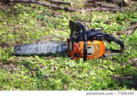 Chain saw engine chain 7306340