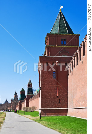 fragment of brick walls and towers of the Moscow Kremlin 7307077