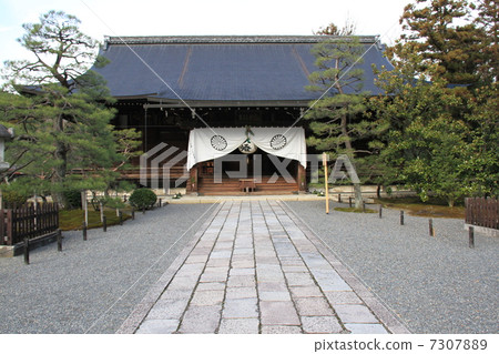 京都市右京區的廣隆寺 京都市右京區的廣隆寺 7307889