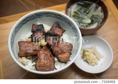Yakiniku bowl Yakiniku bowl 7308969
