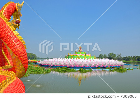 Wat Samant Ratanaram of Chatunsao Wat Samant Ratanaram of Chatunsao 7309065