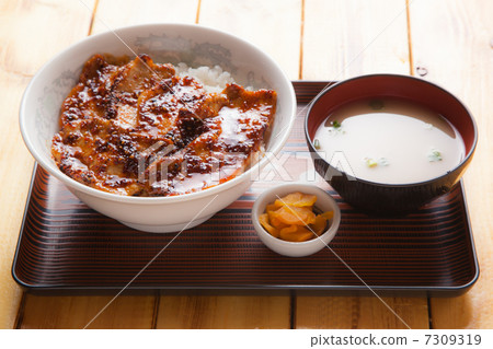 碗豬肉 7309319