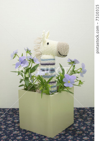 手工製作的紗馬 7310315