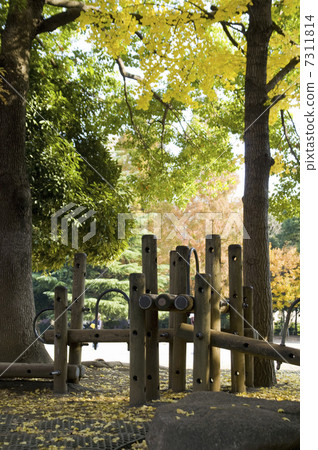 遊樂設備 7311814