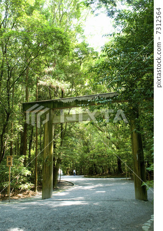 伊勢神宮皇宮入口 7312564