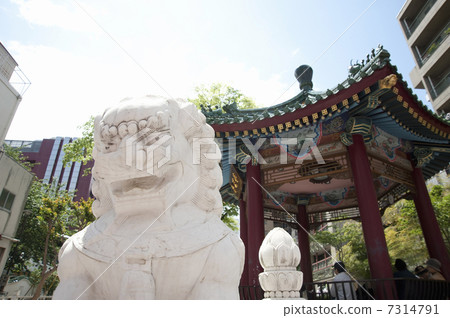 Yamashita cho Park's stone lion (stone guardian) 7314791