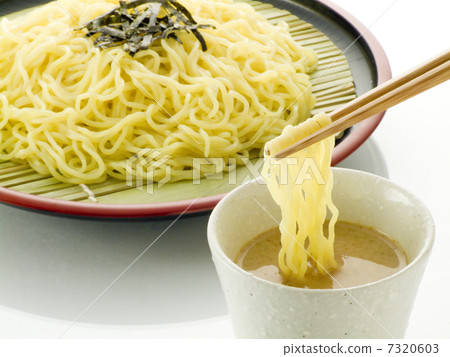 Sakura ramen 7320603
