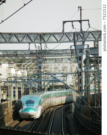 Hokkaido Shinkansen Hayabusa Nippori station Hokkaido Shinkansen Hayabusa Nippori station 7321512