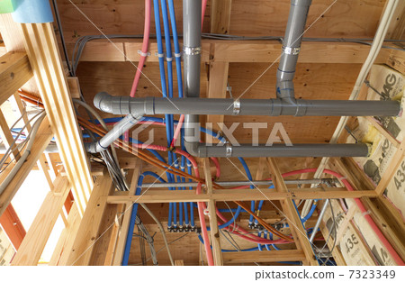 設備管道/外殼 設備管道/外殼 7323349