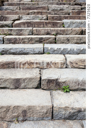  Stone steps 7325628
