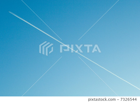 Contrail Contrail 7326544