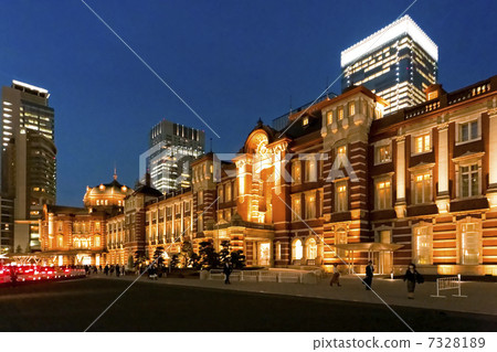 Tokyo Station Night view Tokyo Station Night view 7328189