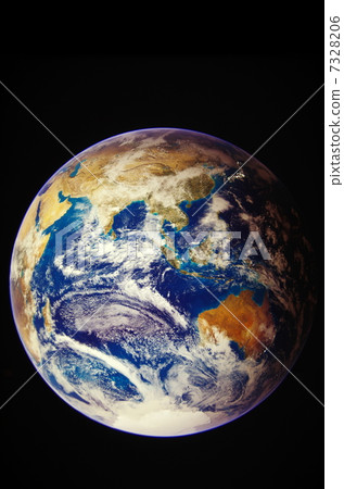The earth The earth 7328206