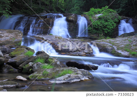 Egyutada瀑布 7330023