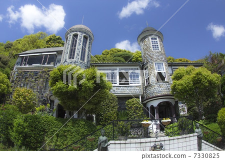 Kobe Fusion Hall Scala House 7330825