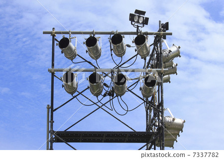 Event lighting fixtures 7337782