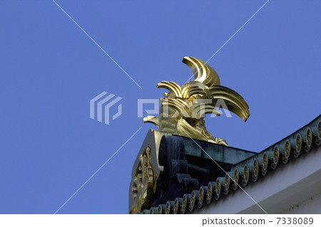 Osakajo castle tower gold shitachoko Osakajo castle tower gold shitachoko 7338089