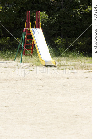 Sliding table of deserting child's park 7338146