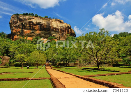 Sigiriya Rock 7341323