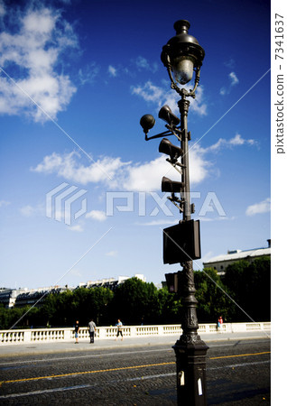 Paris street light 7341637