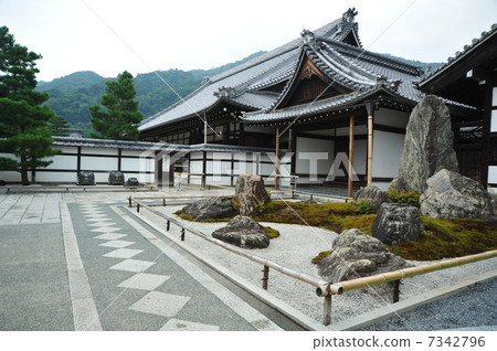 Kyoto Tenryuji的前花園 Kyoto Tenryuji的前花園 7342796
