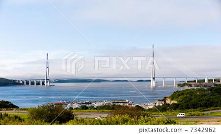 Longest cable-stayed bridge in the world in the Russian Vladivos 7342962