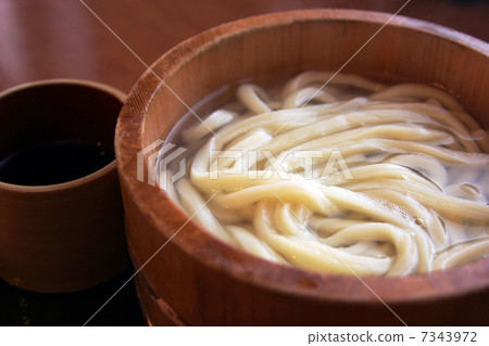 Udon noodle with fried noodles 7343972