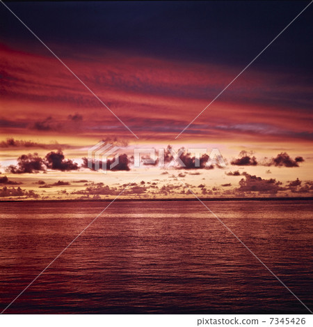 南海日落 7345426