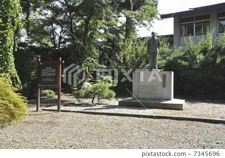 Morioka / early autumn Mitsuoka statue bronze statue 7345696