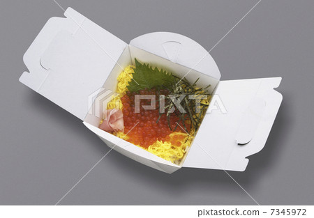 Take-out box lunch for Ikura and Kinshi Yamako 7345972