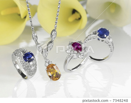 藍寶石，紅寶石，鑽石項鍊 7348248