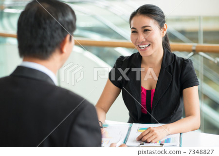 Consulting services Consulting services 7348827