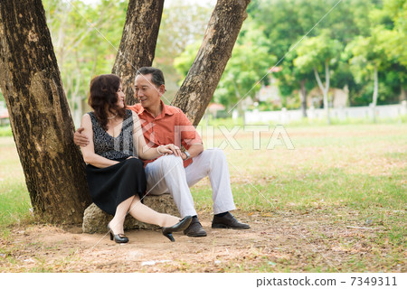 Summer date Summer date 7349311