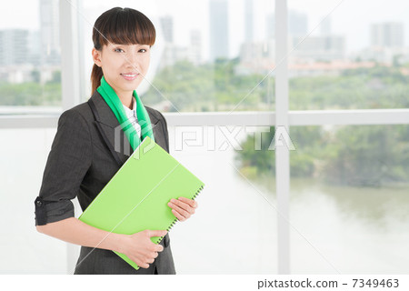 Eco businesswoman 7349463