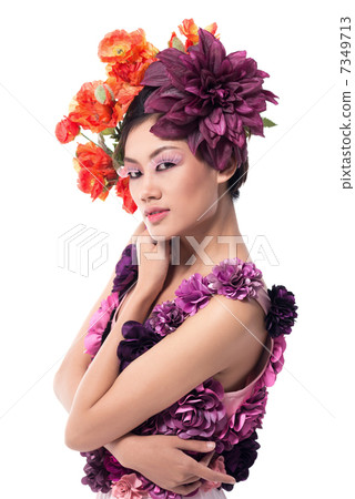 Miss Flower 7349713
