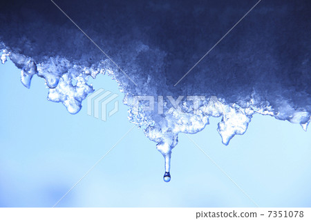  Icicle 7351078