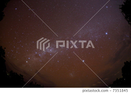 銀河系和星空 7351845