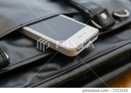 Smartphone and student bag 7353335