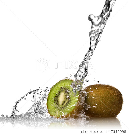 Water splash on kiwi isolated on white 7356998