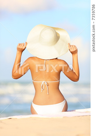 Travel vacation woman Travel vacation woman 7359786