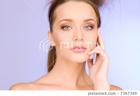 lovely woman 7367389