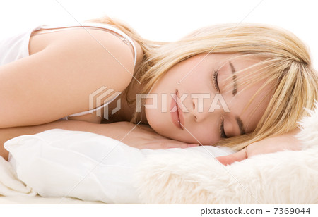 sleeping girl 7369044